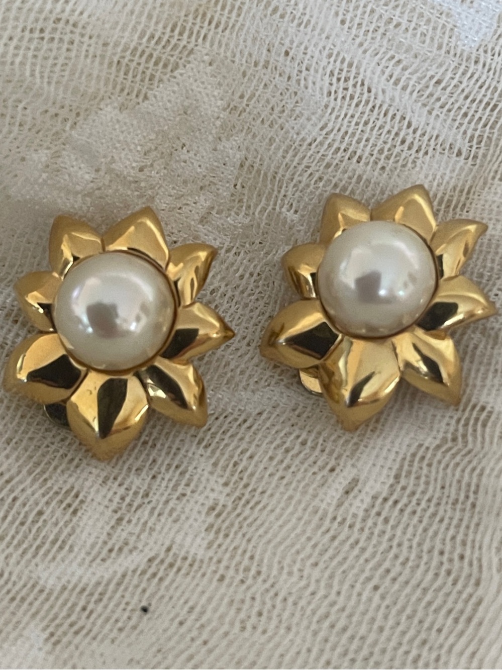 Vintage Nina Ricci Gold-Tone Floral Pearl Clip-On Earrings